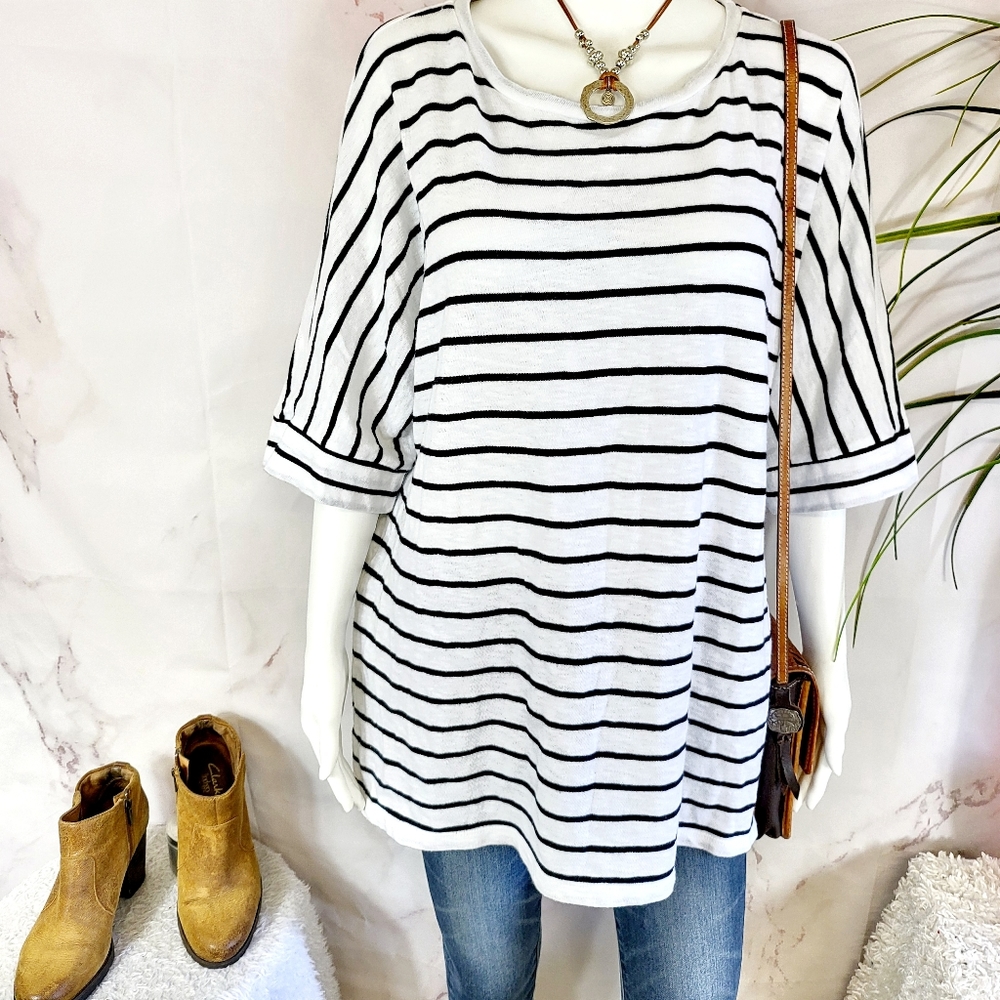 Chico's soft cotton blend knit top